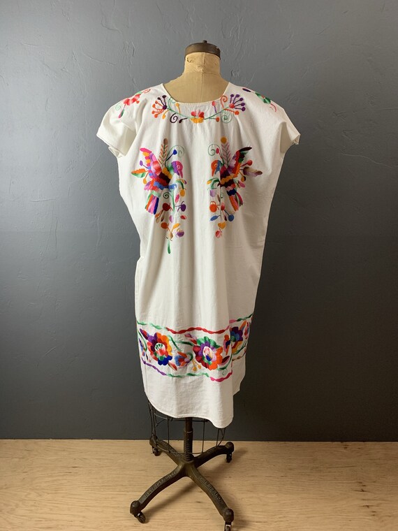 Mexican birds embroidered kaftan - image 7