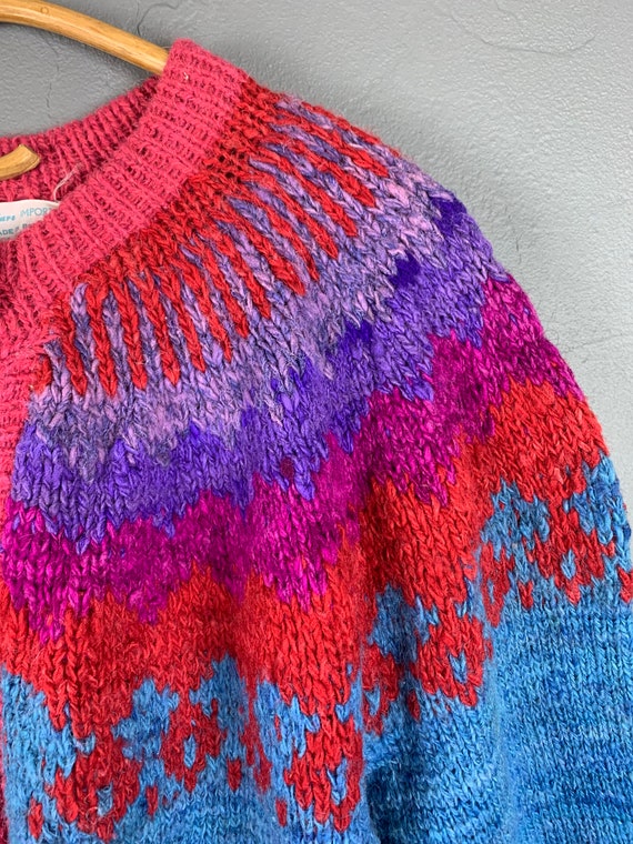 Colorful and bright Bolivian folk sweater - image 7