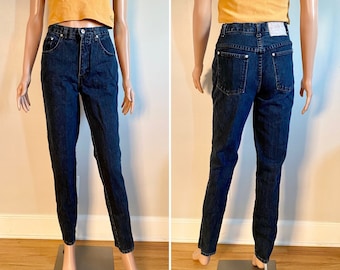 90er Jahre LA BLUES Denim Dark Wash hoch taillierte Slim Fit Tapered Mom Jeans Größe 26 ”Taille