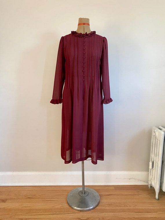 70’s/80’s Sheer Maroon Burgundy Wine Pleated Ruff… - image 2