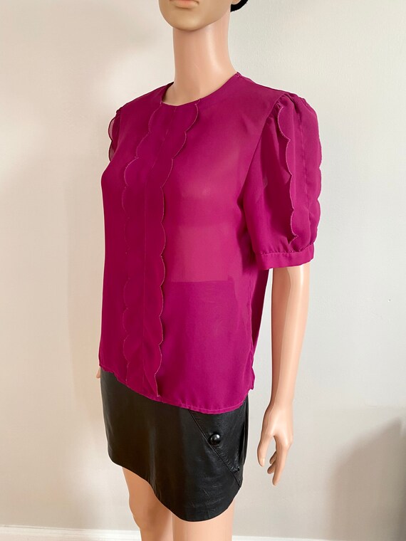 80’s Sheer Magenta Jamboree Scalloped Ruffle  Sec… - image 6