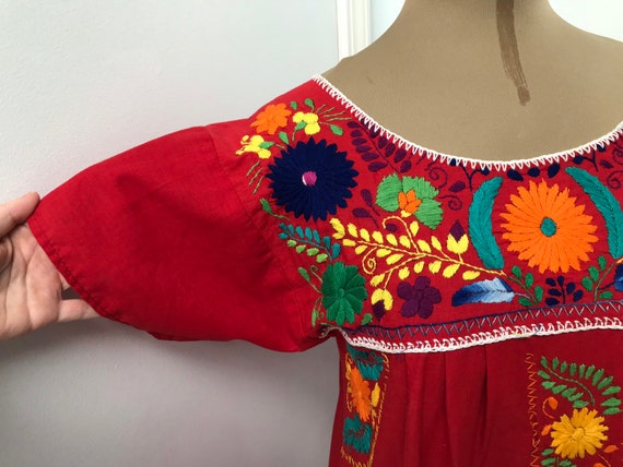 Bright Red Vintage Traditional Oaxacan Mexican Fl… - image 4