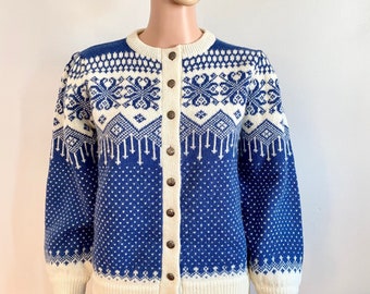 80’s Susan Bristol for Lord & Taylor Blue and White Fair Isle Wool Cardigan Sweater Size S