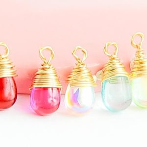 Glass drop pendant 13x06mm glass drop