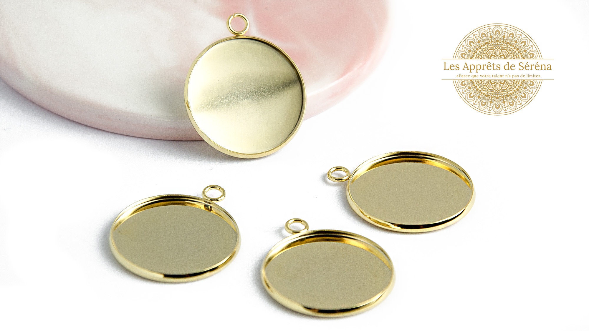 Pendentif Médaille Religieuse En Or 18 Carats (750/1000) - Poids 2,01g - Occasion à Vérifier