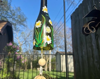 Carillon éolien pour bouteille de vin recyclée peinte à la main