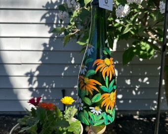 Carillon éolien pour bouteille de vin recyclée peinte à la main