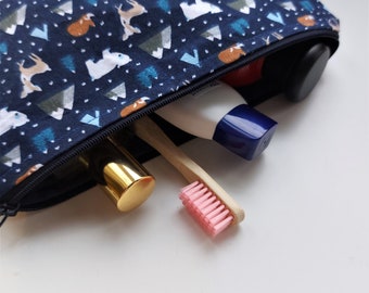 Winter Animals design Cosmetics or Makeup bag