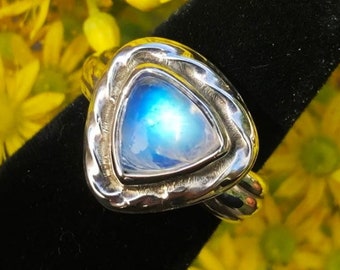 Rainbow Moonstone 12 - Sterling Silver Ring - Size 6 1/2