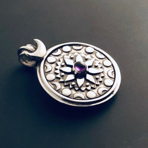 Kinetic #20/2 - Pendant - Sterling Silver - Amethyst