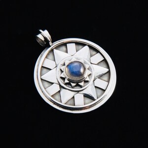 Venus Rising - Pendant - Sterling Silver & Labradorite