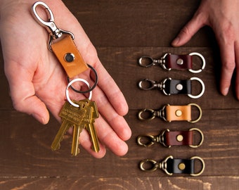 Leather key holder Small leather key clip Leather key fob Belt loop keychain Gift for him Gift for her Genuine leather keyfob Brown leather
