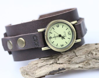 Montre Ancienne Avec Loupe Intégrée Et Lampe - Bracelet Cuir - Occasion