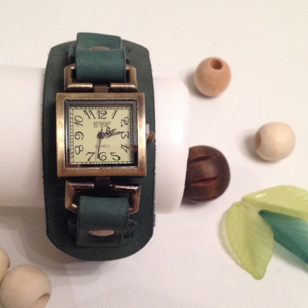 Retro Leather Cuff Square Watch Antique Bronze Leather Bracelet Watch Wrist Vintage Leather Watch Green Genuine Cowhide Leather Watch Band