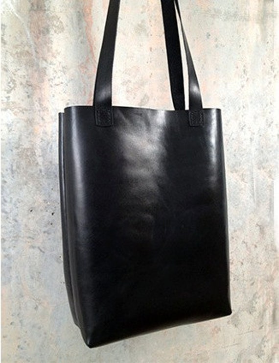 Black Leather Tote Bag Simple Leather Shopper Leather Tote Bag with Pockets Inside Black Leather Laptop Bag 13 Inches Everyday Shoulder Bag