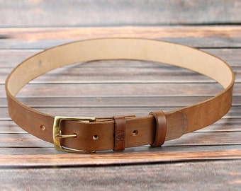 Light brown leather belt personalized Groomsmen gift Full grain leather belt Anniversary gifts for husband Engraved leather belt for men