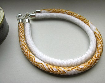 2-strand verklaring ketting - zaad kralen halsketting - goud/wit - avond ketting - Boho halsketting - kralen - bruiloft ketting