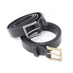 Schwarzer Ledergürtel; 30 mm (1.25&quot;) breit; Unisex; Antikleder; handgenäht; polierte Kanten; Schnalle nach Wahl