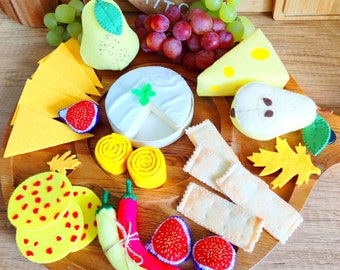 Felt Food Set, French Cheese Board Brie Pear Fig Crackers, children pretend play food toys kitchen, Decor Ornaments montessori room kids toy