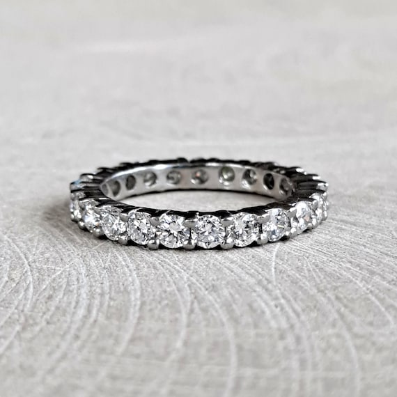 Platinum half eternity ring deals