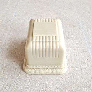 Art Deco Cream Ring Box: Vintage Blue Velvet Interior, 1940s-50s