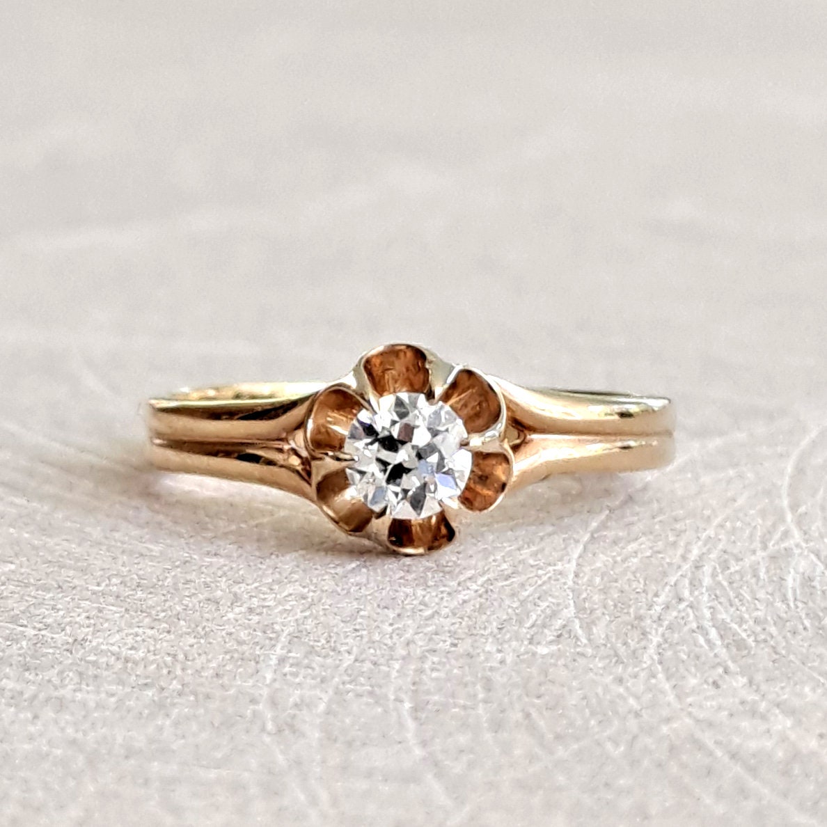 Buttercup engagement ring deals