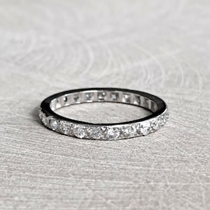 Platinum Diamond Eternity Band - Diamond Anniversary Band - Approximate Size 5.75 - GIA Graduate Gemologist Appraisal Included 1,880 Usd!