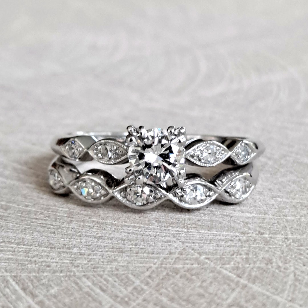 VVS1 Diamond Wedding Set With Central 43 Point Diamond .66 - Etsy