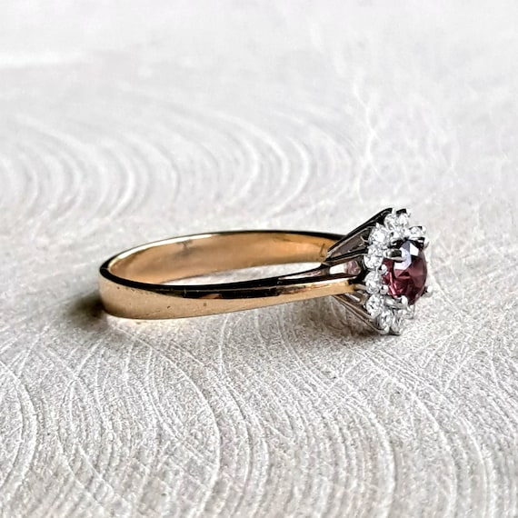 Ruby and Diamond Ring Gorgeous Halo Vintage Ruby … - image 4