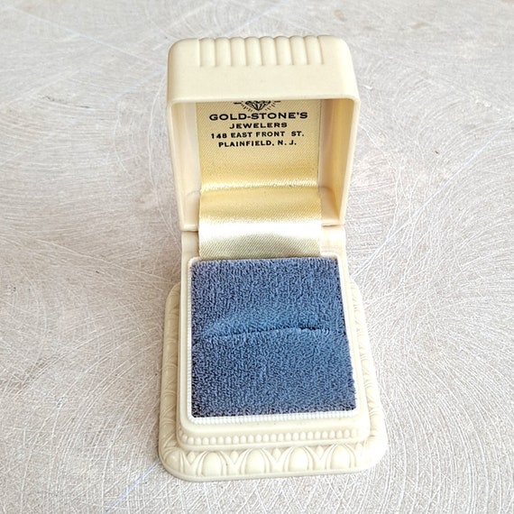 Antique Ring Box Vintage Ring Box, Cream Color wi… - image 4
