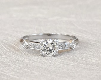 Anillo de compromiso Art Déco de platino con diamantes: 0,59 quilates, VS2, década de 1940, tasación GIA G.G.