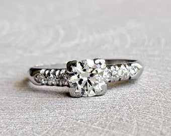 PLATINUM VVS2 Diamond Engagement Ring - 62 Point Center Stone, .74 CTW! Classic Style -GIA Graduate Gemologist Appraisal Included 4,460 Usd!