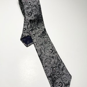 80s Expressions Black Silver Paisley Skinny Tie 2 Inch Width - Etsy