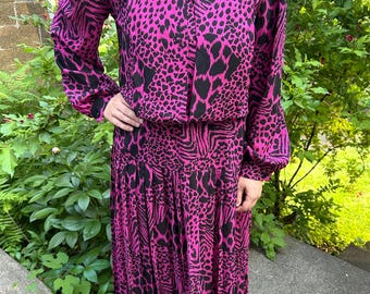 80er Animal Print Kleid Pink Schwarz Vintage Langarm Kleid - Size M