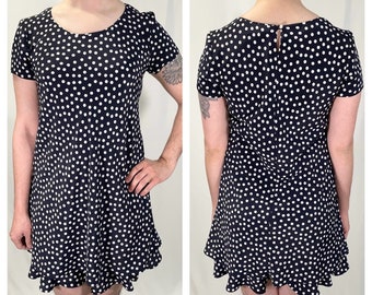 80s Dark Blue & White Polka Dot Short Sleeve Vintage Ruffled Mini Dress - Size 6