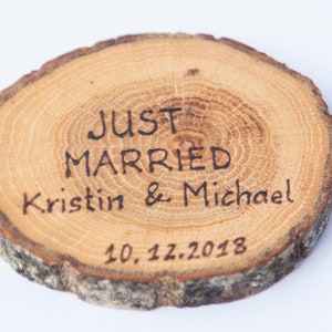 10 oak wood coasters 3 4 , rustic wedding decors, wedding coasters, rustic wedding favors, JUST MARRIED coasters image 1