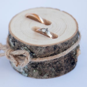 Rustic ring bearer pillow,  wedding wood slice, rustic ring box,  birch wedding decoration, wood wedding decor, ring pillow alternative,