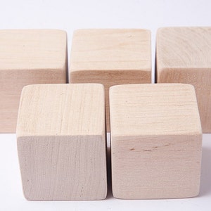 8 pcs 1 3/4 pollici (4,5 cm) Blocchi di legno incompiuti per artigianato del legno, cubi di legno, blocchi di legno, Ottimo per docce per bambini