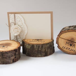 30 gepersonaliseerde houten tafel nummerhouder, rustieke bruiloft decor, gastkaart houders, bos bruiloft stands, naam label houder