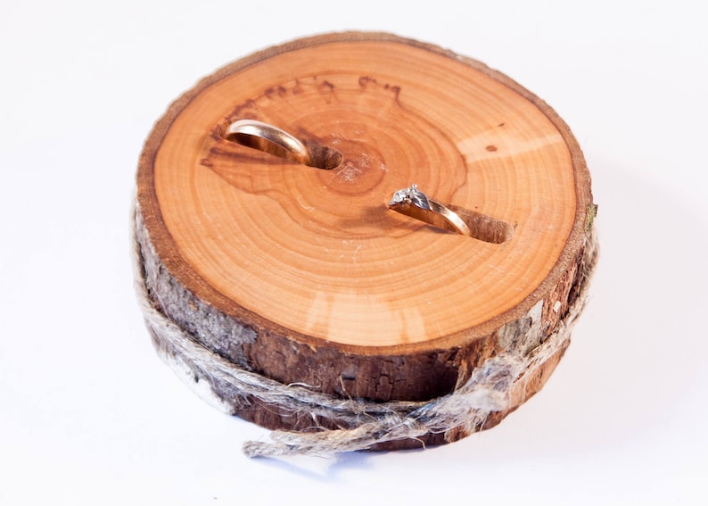 ring pillow alternative, Wooden ring bearer pillow wood wedding decor rustic ring box oak wedding decoration wedding ring holder