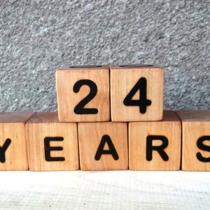 Bloques de edad de madera, bloques de meses de bebé, decoración de la guardería de los niños, bloques para sesión de fotos, juguete de madera, eco diabólicamente.