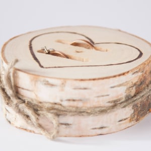 Rustic ring bearer pillow,  wedding wood slice, rustic ring box,  birch wedding decoration, wood wedding decor, ring pillow alternative,