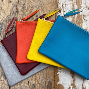Leather Zipper Pouch / Yellow Leather Bag /  Minimalist Leather Bag / Zipper Pouch / Gift for Friend / Handmade Leather Bag / Gift for Women