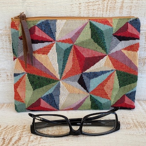 Zipper Pouch / Fully Lined Fabric Zipper Pouch / Make-up Bag / Zipper Bag / Zipper Pouch / Handmade Bag / Cord Case / Gift for Friend