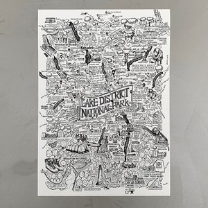 Illustration of the Lake District towns Ambleside, Keswick, Grasmere, Kendal, Ulverston, Cockermouth, Penrith, Coniston, Pooley Bridge, Hawkshead. Windermere, Ullswater, Derwentwater, Bassenthwaite Lake, Haweswater, Thirlmere,