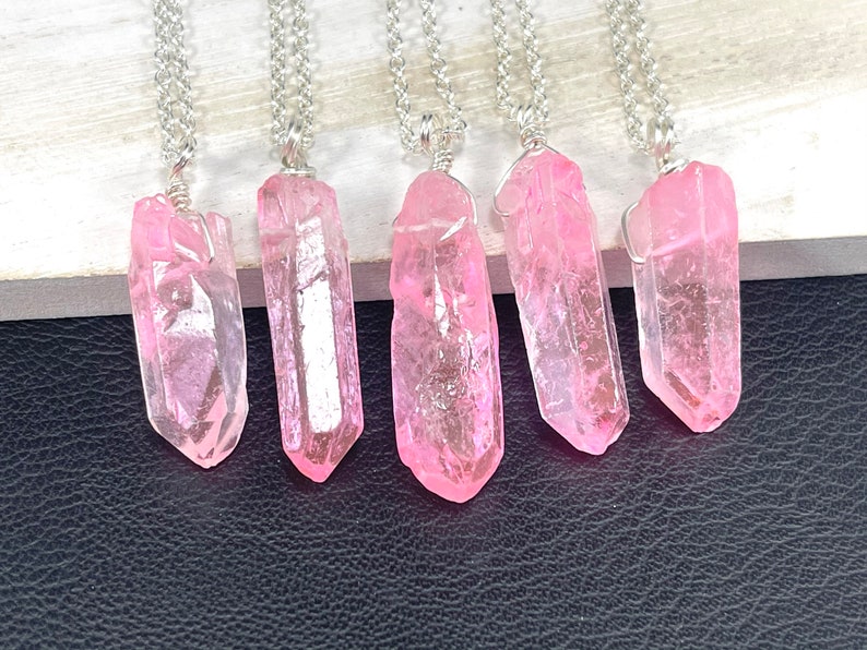 Bright Pink Quartz Necklace Pink Raw Quartz Pendant Mother/'s Day Gift