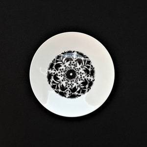 Mid-century German Rosenthal Berlin &quot;Hilton&quot; cake/side plate - Bjorn Wiinblad/Hans Baumann
