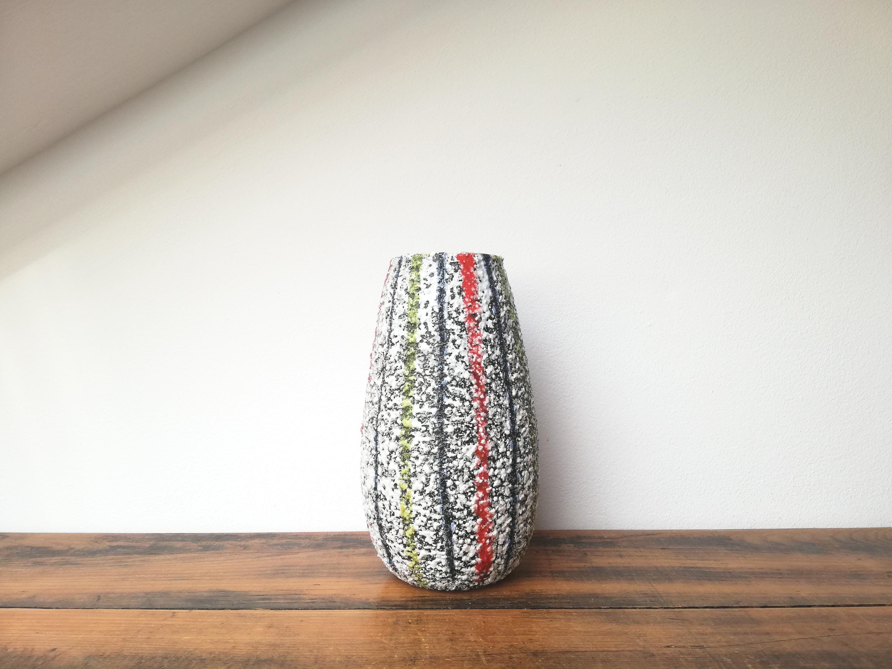 Striped 1950s vase - Etsy 日本
