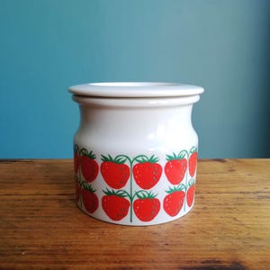 Vintage Arabia Finland Pomona strawberry Jam jar by Raija Uosikkinen/Ulla Procopé