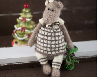 Spielzeug Maus Strickanleitung Strickanleitung PDF Strickanleitung Tier DIY Weihnachtsgeschenk Strickmäuse Sonia das Mädchen Maus
